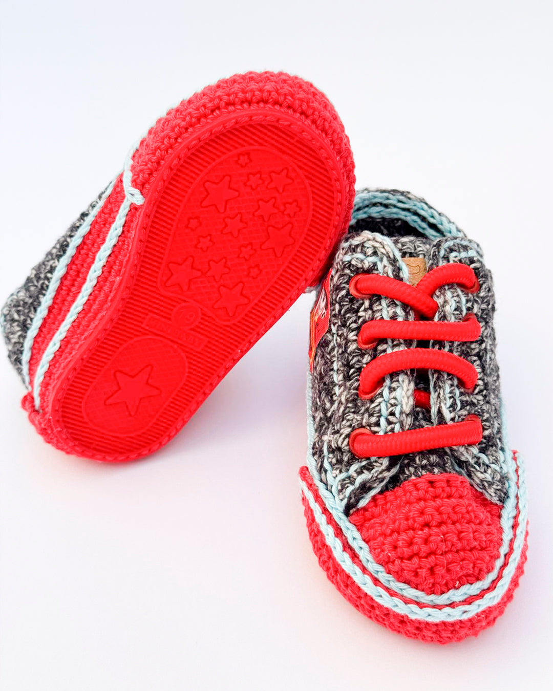 Pukuxu Star Classic – Sapatinho de Croché para Bebé