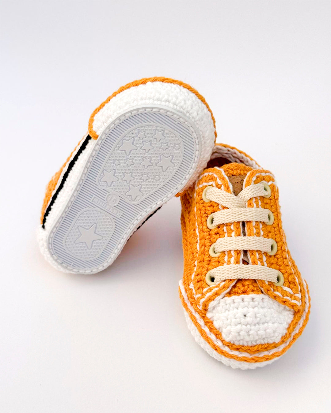 Pukuxu Star Classic – Sapatinho de Croché para Bebé