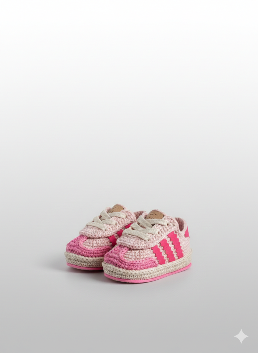 Pukuxu Dancing – Sapatinho de Croché para Bebé