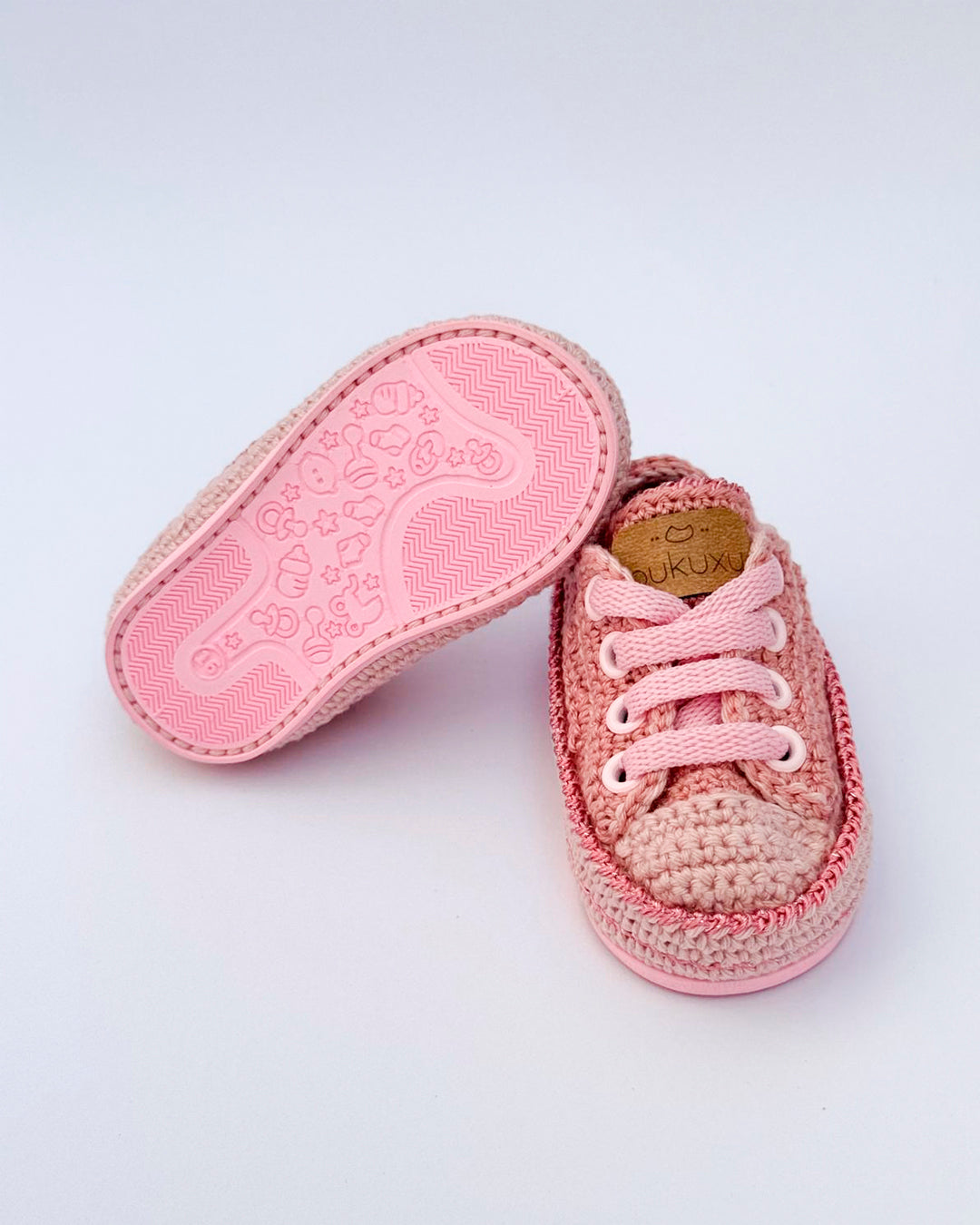 Pukuxu Star Classic – Sapatinho de Croché para Bebé