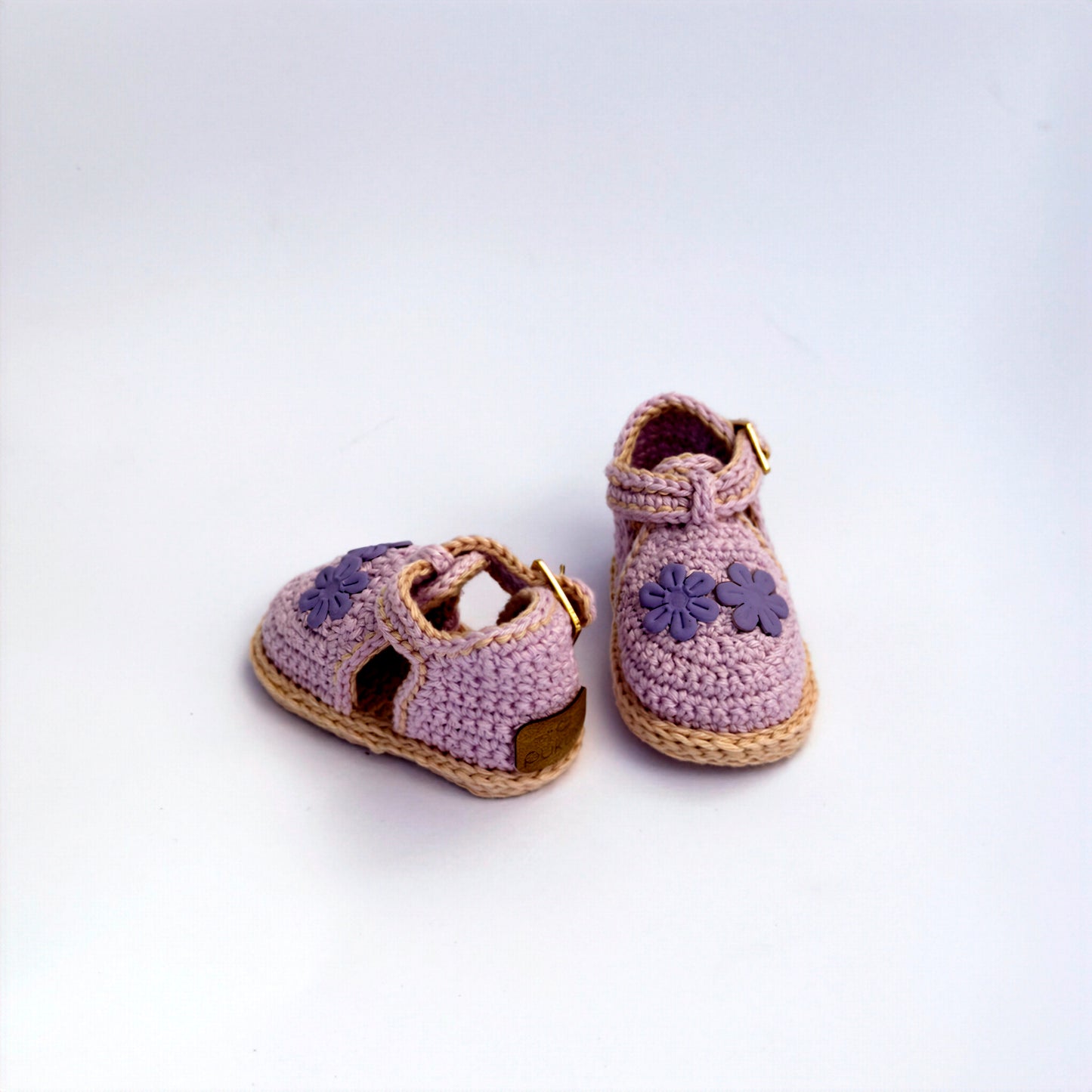 Pukuxu Breeze – Sapatinho de Croché para Bebé
