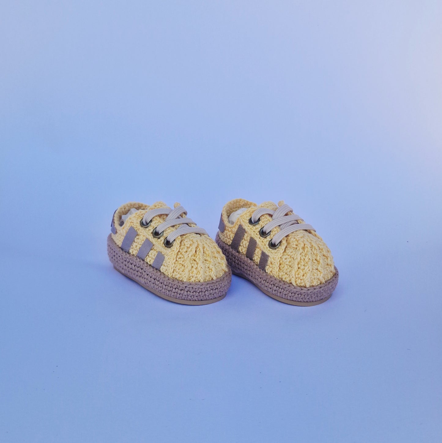 Pukuxu Street Baby – Sapatinho de Croché para Bebé