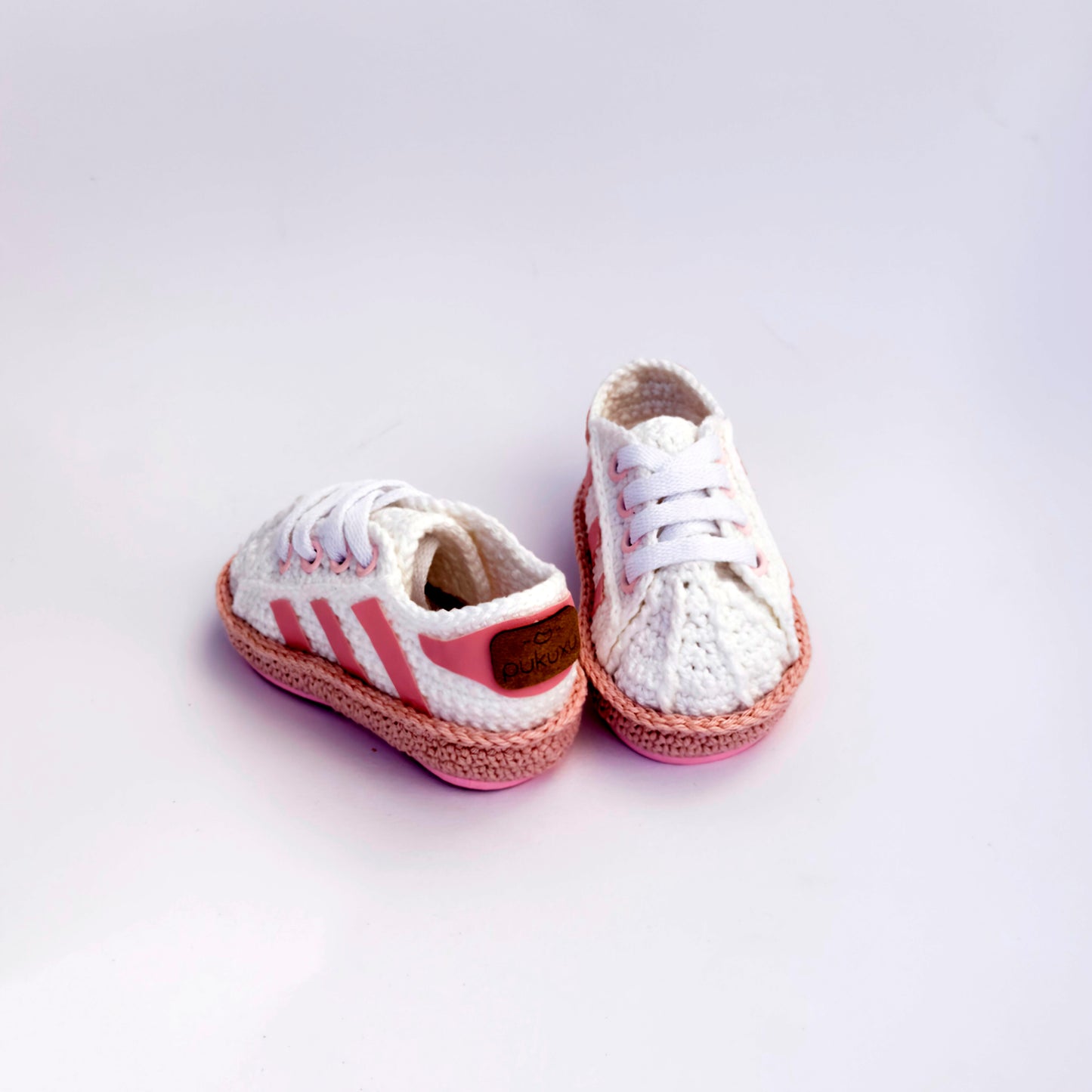 Pukuxu Street Baby – Sapatinho de Croché para Bebé