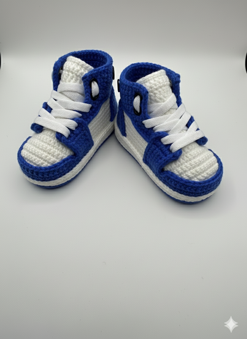 Pukuxu Jordan – Sapatinho de Croché para Bebé